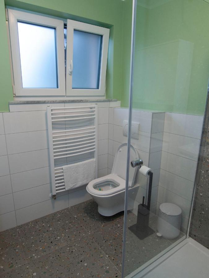 Holiday House Zarja - With Sauna And Hot Tub Bizeljsko Exterior foto